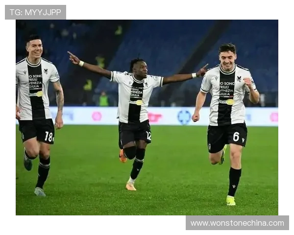 乌迪内斯对阵科莫：比赛时间直播及首发阵容解析